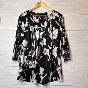 Lafayette 148 New York Blouse Womens SZ 6 Black & White Floral 100% Silk Natural